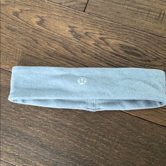 Lululemon headband NWOT - Picture 3 of 3
